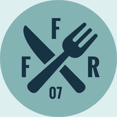 Favorite Family Recipes color logo