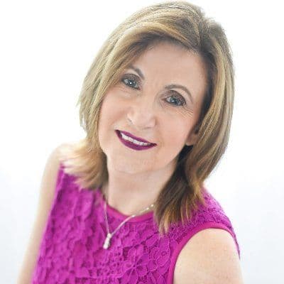 Lynne Wadsworth color logo