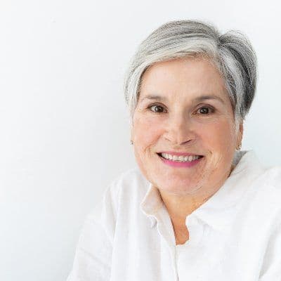Diane Henkler color logo