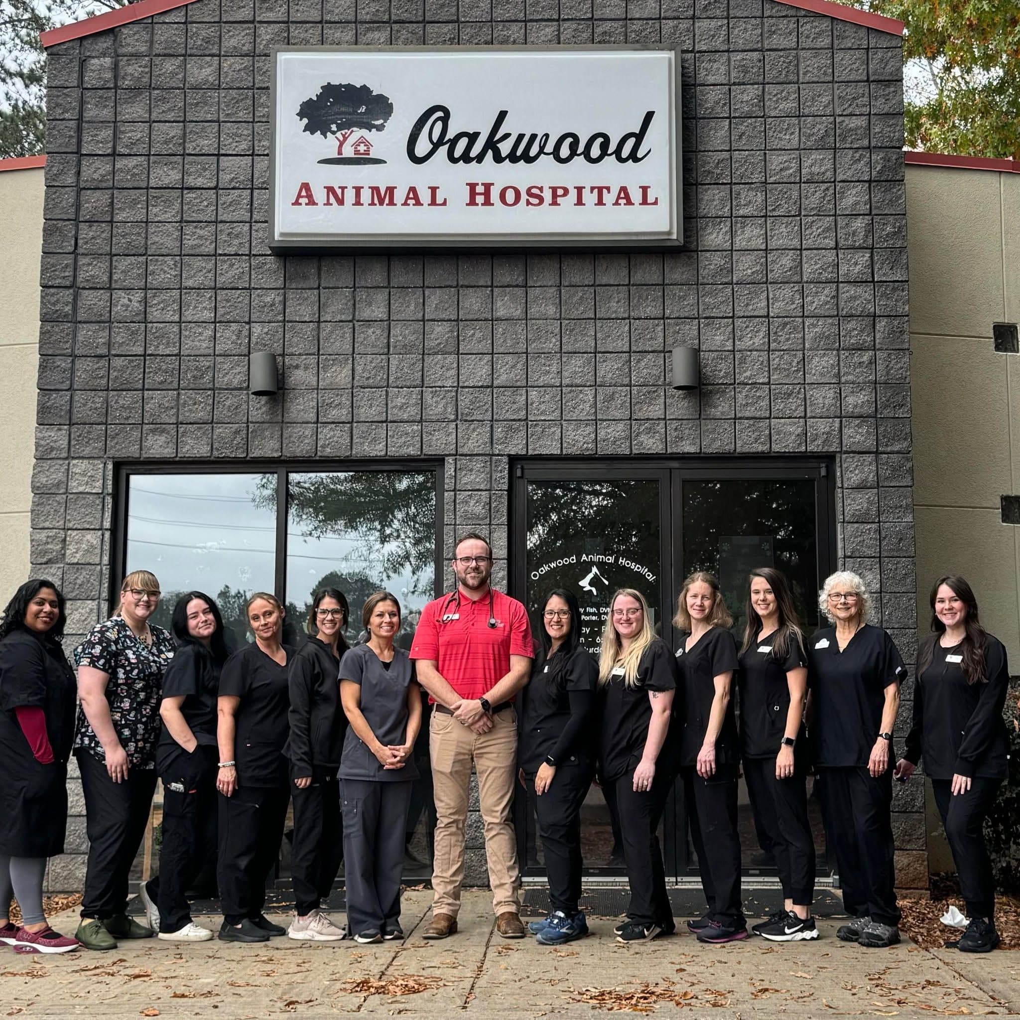 to Oakwood Animal Hospital color logo