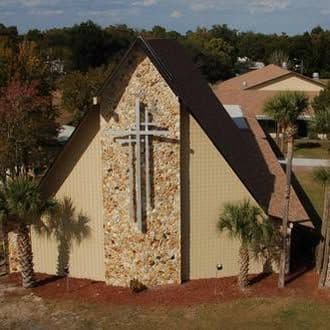 Redeemer Lutheran Church color logo