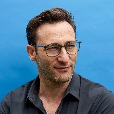 Simon Sinek color logo