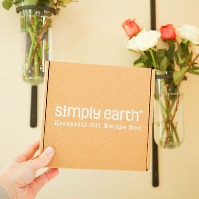 Simply Earth color logo