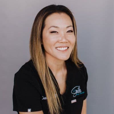 Grace Chung color logo