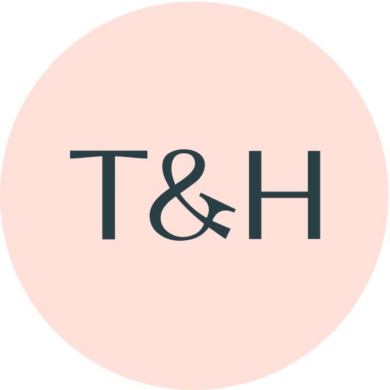 Trumpet & Horn color logo