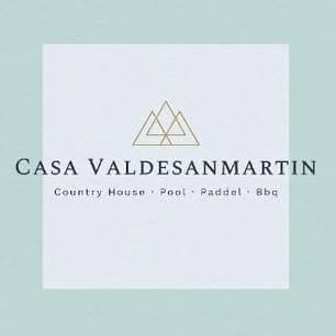 Casa Valdesanmartin color logo